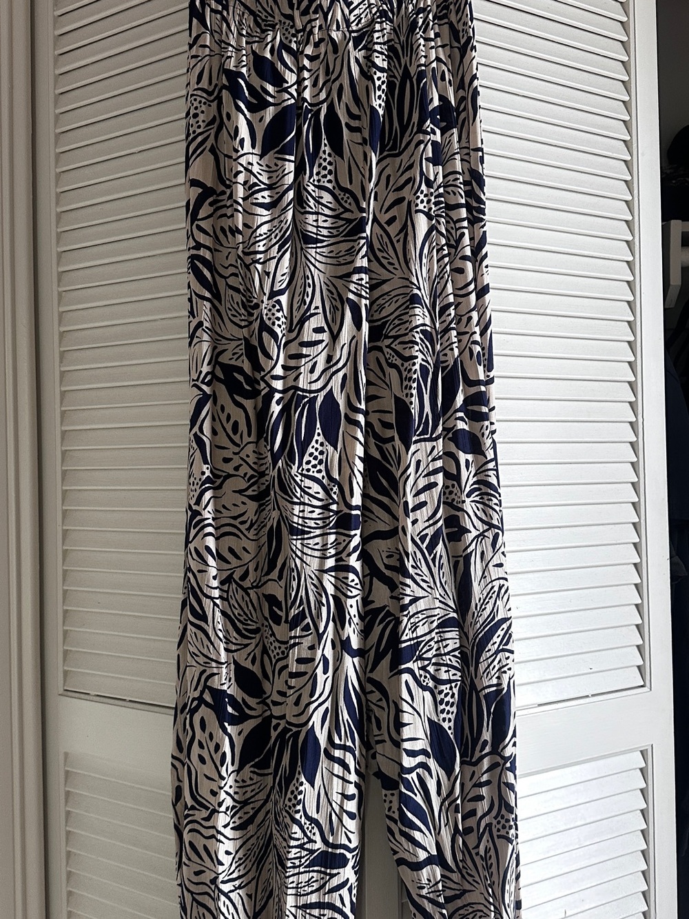 Angie Navy and Cream Botanical Wide-Leg Palazzo Pants - Picture 3 of 10